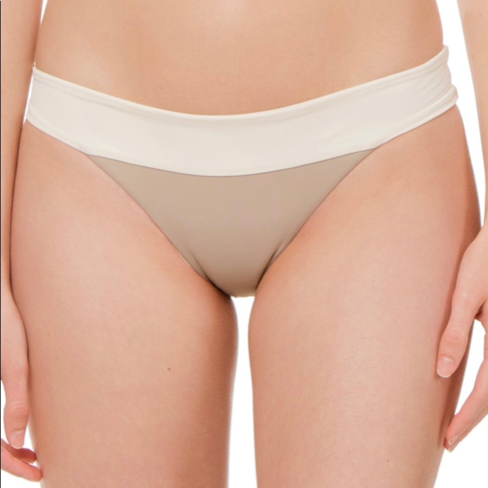 L space bikini bottoms